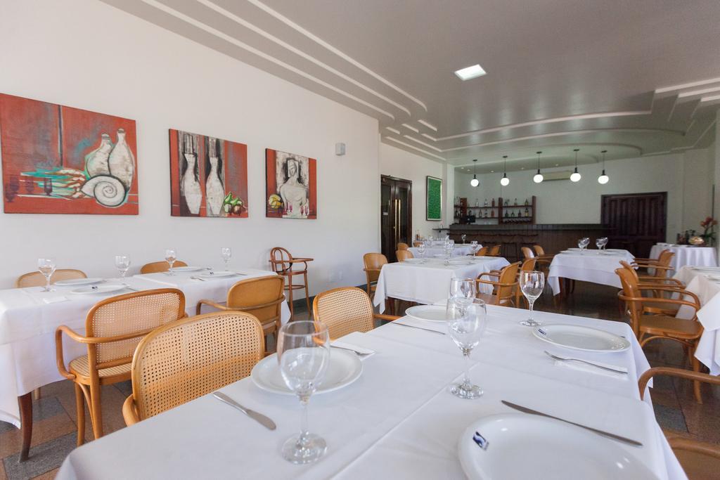 Dimas Lessa Hotel Montes Claros Exterior photo